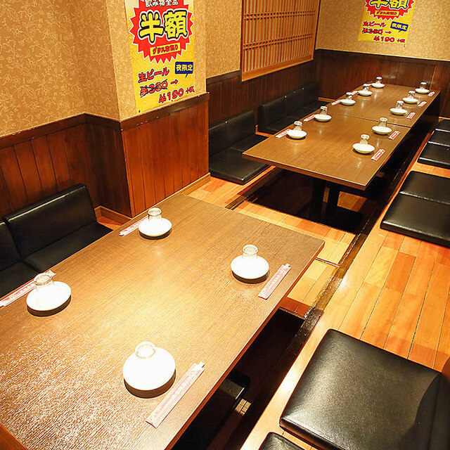 座席 栄吉飯店 栄 名古屋 中華料理 食べログ