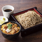 AOI GARDEN FOOD HALL - 