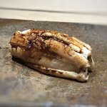 菊鮨 - 穴子（対馬）・・焼き加減もよく、フワトロ。