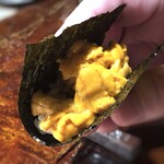 菊鮨 - 雲丹（長崎）、手巻きで・・雲丹タップリの贅沢な品。