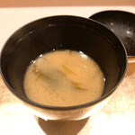 寿司 赤酢 - お味噌汁