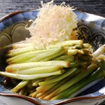 Pickled green onion core