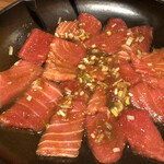 飯場魚金 - 本鮪の炙り焼き