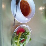 洋風旅館 ぴのん - スープとサラダ