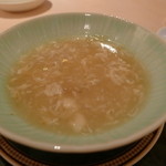 天外天 - 蟹肉とフカヒレの煮込み