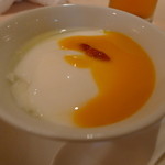 天外天 - 杏仁豆腐マンゴーソース