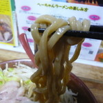 へーちゃんラーメン - 麺も美味いッス(⌒￢⌒*)