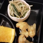 創作厨房ぐろう - カリフラワーの??ドレッシングのような…もやしと青梗菜?のあえ物??塩味だけど、詳細は不明です(^_^;)