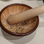 とん太 - 『特ロースかつ定食（豚汁で）』　２３００円