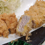 とん太 - 『特ヒレかつ定食（シジミ汁で）』　２４００円