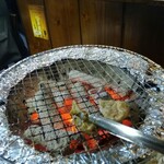 ホルモン焼肉　かど屋 - 最大のヤマ場　ハイボールは三杯め