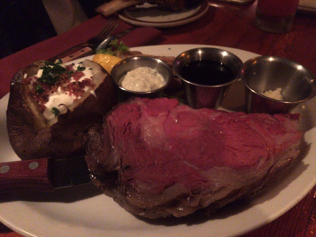 写真 : Chuck's Cellar - クヒオ通り/ステーキ | 食べログ