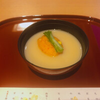 京懐石 美濃吉 横浜ランドマークプラザ店 - 腕：海老真薯と白味噌〜辛子を溶いて〜