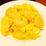 Stir-fried shrimp and egg