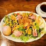 鎌倉ハンバーグ LaNai 3/9 - 鎌倉野菜のサラダプレート