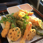 SKY Waikiki - キングクラブの天ぷら39ドル