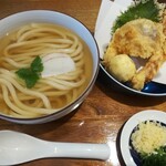 讃岐うどん　志成 - 