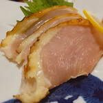 地鶏の里 永楽荘 - 皮だけ炙った美味しいところ