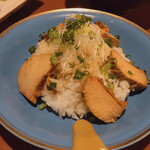 地鶏の里 永楽荘 - ご飯をバージョンアップして、鷄チャーシュー丼