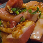 地鶏の里 永楽荘 - 繊維を見てください白い筋が〜霜降り