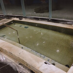 地鶏の里 永楽荘 - ぬるいお湯