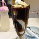 白泉堂 - クリームコーヒー