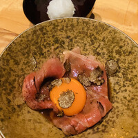 肉寿司 肉和食 KINTAN コレド室町 - 黒毛和牛ロースのトリュフすき焼き