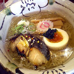 麺 玉響 - 鰆の燻製塩らーめん