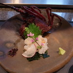 佐賀牛 季楽 銀座  - 鉄板焼きディナーコース「三右衛門」　活伊勢海老のお刺身