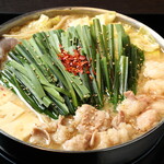 博多もつ鍋 やま中 - 料理写真:牛もつ鍋