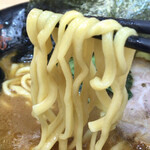 せい家 - 麺アップ