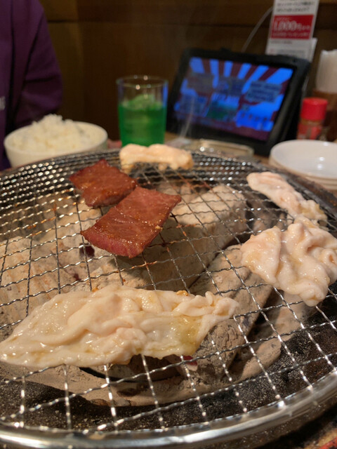 昭和ホルモン亭 山形駅前大通り店 山形 ホルモン ネット予約可 食べログ