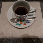 佐賀牛 季楽 銀座  - 三右衛門コース最後のコーヒーもちろん肥前三右衛門の器で