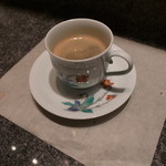 佐賀牛 季楽 銀座  - 三右衛門コース最後のコーヒーもちろん肥前三右衛門の器で