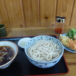 Tsukiji - 肉汁うどん中￥７１０天ぷら４品￥２００