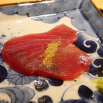 馳走 啐啄一十  - もち鰹擦り和辛子載せ