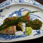 馳走 啐啄一十  - 「茹で車海老(愛媛県産)」
      「煮黒鮑(愛媛県産、90℃で6時間煮たもの)」
      「青海苔(山口県下関産)載せ」
      「黒鮑の肝と玉子の白身の練り合わせ」