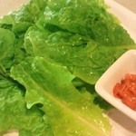 焼肉横綱 - チシャ菜