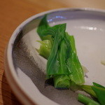 魚菜料理 縄屋 - 大葉擬寶珠（うるい）