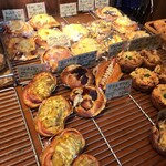 Boulangerie Queue - 