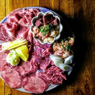 Yakiniku (Grilled meat) platter is popular.