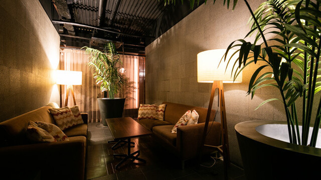 Luxury Bar 104 ラグジュアリーバー イチマルヨン 長堀橋 イタリアン ネット予約可 食べログ