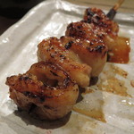 鳥しき - 手羽先の先の皮