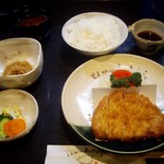 とんかつあさくら - 選り抜き　ロースとんかつ定食