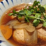 土鍋炊ごはん なかよし - 鶏つくねと根菜のけんちん煮（辛みオイル）