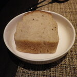 ボナ・フェスタ - パン（ライ麦パン）