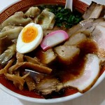 支那そば こてつ - チャーシューワンタンメン1050円