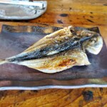 ひもの万宝商店 - あじ