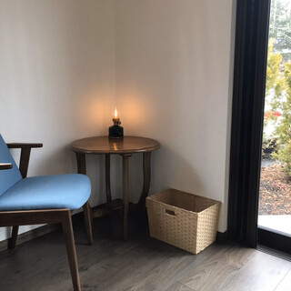 静かな時間を過ごすためのカフェCafePatra_2