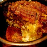 あつた蓬莱軒 松坂屋店 - ひつまぶし　断面